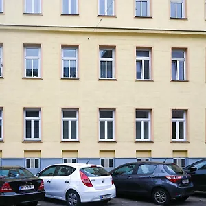 Apartment Elegant Duplex Danube Canal, Wien