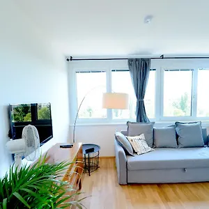 Erdberger Laende Apartment
